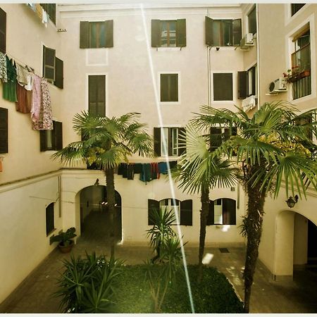 Accogliente Appartamento A Testaccio ローマ エクステリア 写真